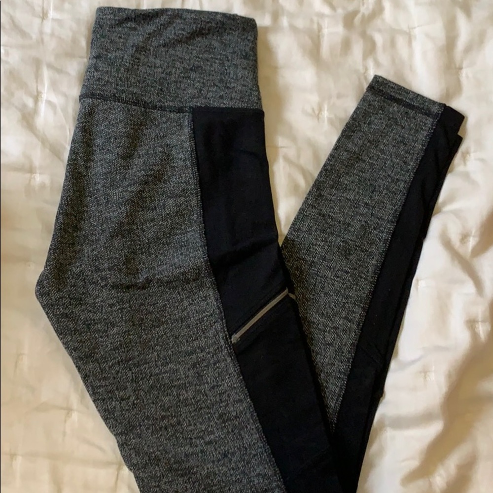Athleta grey/black leggings with side zipper